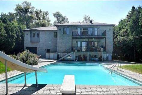 Bout-de-l'Ile Villa | 576 m² Villa ∙ 6 bedrooms ∙ 26 guests