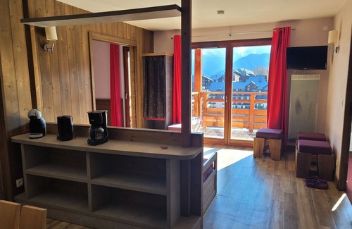 Risoul Apartment | 59 m² apartment in a 4-star residence with swimming pool and sauna