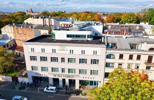 Wesoła Zachod Hotel | 59 m² Hotel ∙ 4 guests