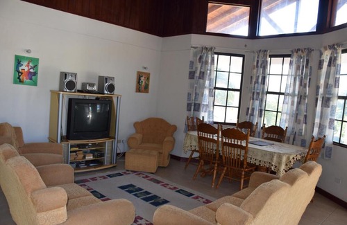 Arthurs Seat House | 5Bedrooms Eulen Villa Arthur Seat St Thomas Barbados