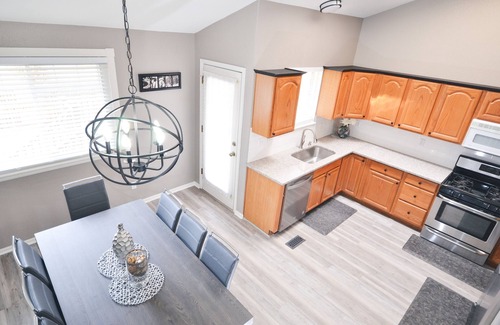Northglenn House | 5bedrooms! Next to Park! Near Dining, Shops & Rec Center; Easy Access Downtown!