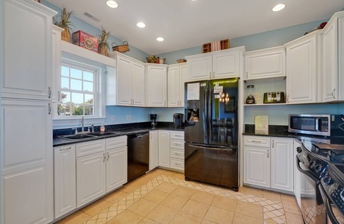 Long Beach House | 5BR/3.5BA Home - Oceanfront, NEW POOL, PRIVATE BOARDWALK TO BEACH,Sleeps14