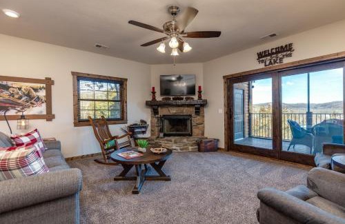 Indian Point House | 5BR Village At Indian Point 1401 near SDC - Free Tickets Daily up to $500