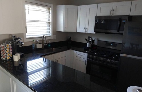 Plymouth House | ★5min To Kellogg Park★Plymouth★Parking ★W/D★ |64