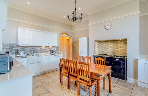 Durham Cottage | 6 bedroom accommodation in Old Quarrington, near Durham