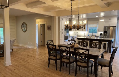 Mount Juliet House | 6 bedroom- Large Farmhouse only 20min to Downtown 14 Beds