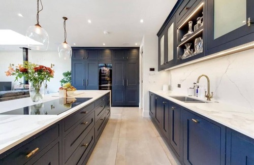 Thamesfield House | 6 Bedroom luxury home in West Putney