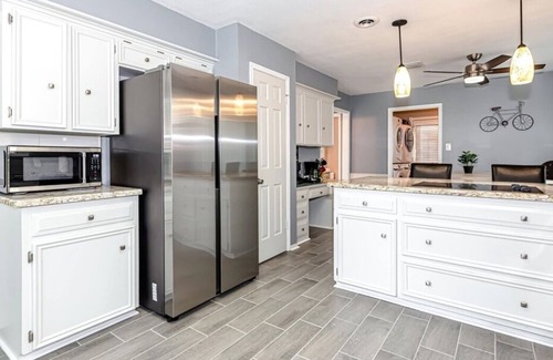 Ponderosa Forest House | 6-Bedroom Sanctuary w Pool: 25 Mins Downtown SC1