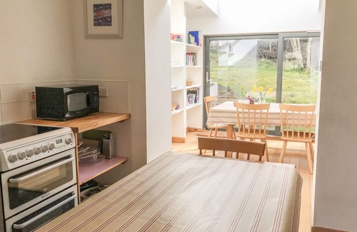Suladale Cottage | 6 KNOTT, pet friendly, with open fire in Suladale