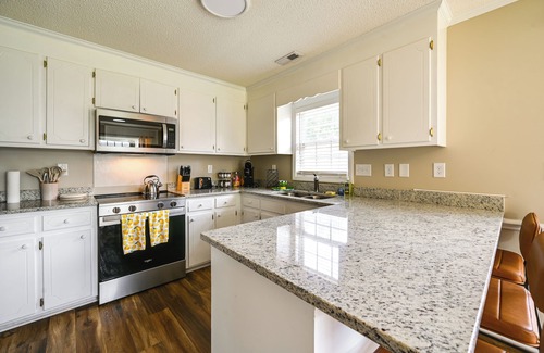 Winterville House | 6 Mi to Med District: Greenville Home w/Yard