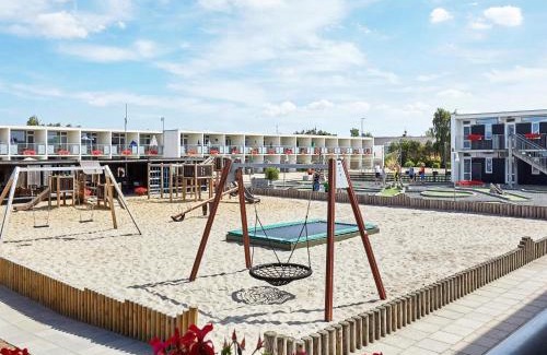 Bønnerup Strand Apartment | 6 person holiday home Glesborg