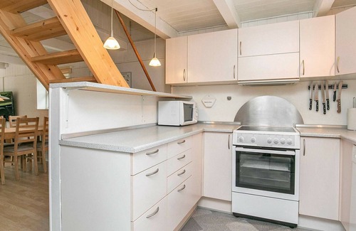 Mosevra House | 6 person holiday home in Oksbøl