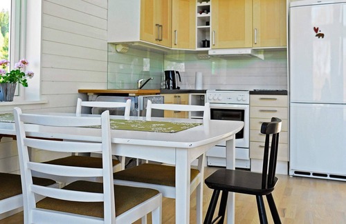 Henan House | 6 person holiday home in HENÅN