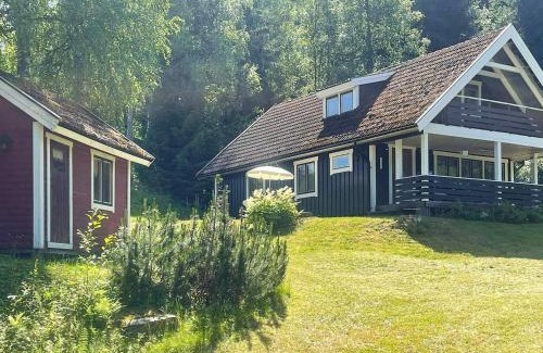 Torsby House | 6 person holiday home in TORSBY