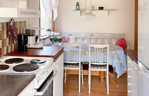 Billinge House | 6 person holiday home in BILLINGE