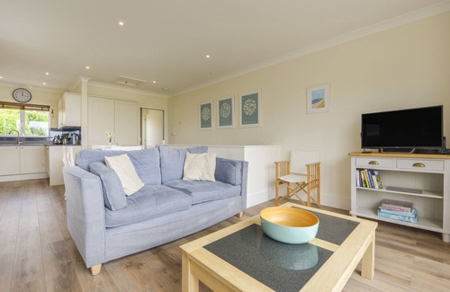 Bigbury-on-Sea Cottage | 6 TARIFA, family friendly, country holiday cottage in Bigbury-On-Sea