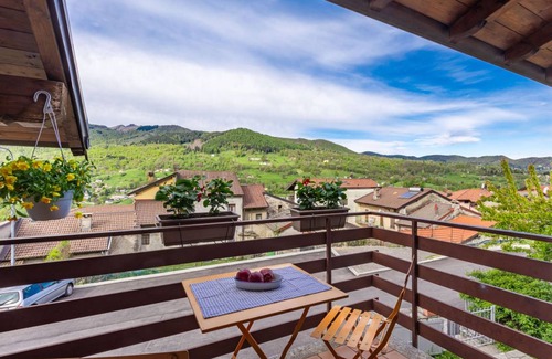 Centro Valle Intelvi Apartment | 60 m² Apartment ∙ 1 bedroom ∙ 3 guests