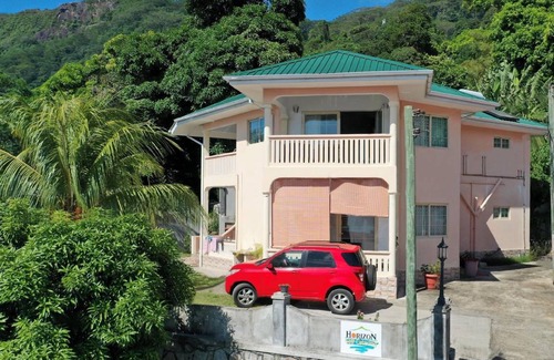 Mare Anglaise Apartment | 60 m² Apartment ∙ 2 bedrooms ∙ 4 guests
