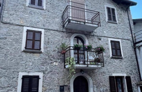 Ranzanico Apartment | 60 m² Apartment ∙ 1 bedroom ∙ 2 guests