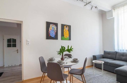 Gniezno Apartment | 60 m² Apartment ∙ 2 bedrooms ∙ 6 guests