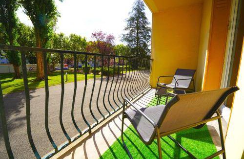 Craponne Apartment | 60 m² Apartment ∙ 2 bedrooms ∙ 5 guests