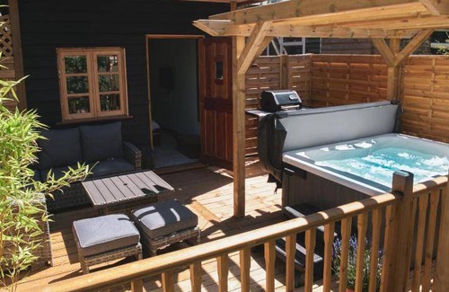 Isle of Thanet Apartment | 60 m² Apartment ∙ 4 bedrooms ∙ 9 guests