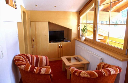 Elbigenalp Apartment | 60 m² Apartment ∙ 2 bedrooms ∙ 6 guests