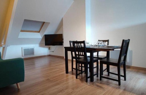 Annoeullin Apartment | 60 m² Apartment ∙ 2 bedrooms ∙ 4 guests