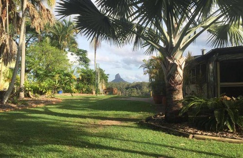 Beerwah House | 60 m² Farmhouse ∙ 2 bedrooms ∙ 8 guests
