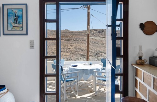 Kanala House | 60 m² Finca ∙ 1 bedroom ∙ 4 guests