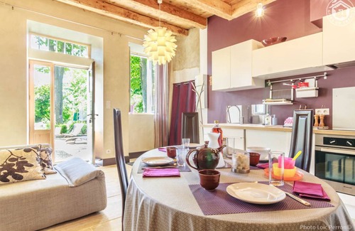 Brison-Saint-Innocent House | 60 m² Gîte ∙ 2 bedrooms ∙ 4 guests