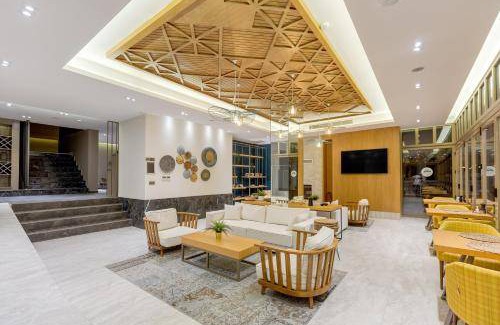 Karaoz Hotel | 60 m² Hotel ∙ 7 bedrooms ∙ 5 guests