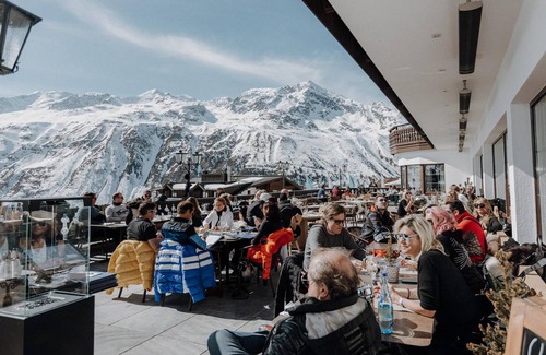 Hochgurgl Hotel | 60 m² Hotel ∙ 1 bedroom ∙ 2 guests