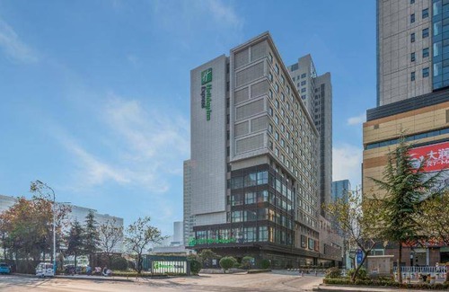 Lanshan District Hotel | 60 m² Hotel ∙ 127 guests