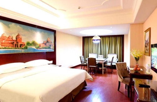 Louxing District Hotel | 60 m² Hotel ∙ 3 bedrooms ∙ 4 guests