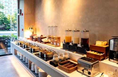 Zhuhai Gongbei Hotel | 60 m² Hotel ∙ 4 guests