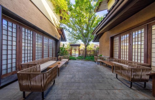 Tongxiang Hotel | 60 m² Hotel ∙ 4 guests