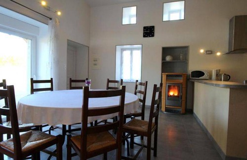 Vayres House | 60 m² House ∙ 1 bedroom ∙ 4 guests