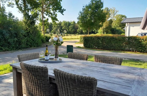 De Heen House | 60 m² House ∙ 2 bedrooms ∙ 6 guests