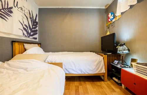 Namyeong-dong House | 60 m² House ∙ 2 bedrooms ∙ 4 guests