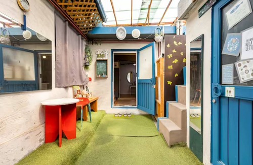 Namyeong-dong House | 60 m² House ∙ 2 bedrooms ∙ 4 guests