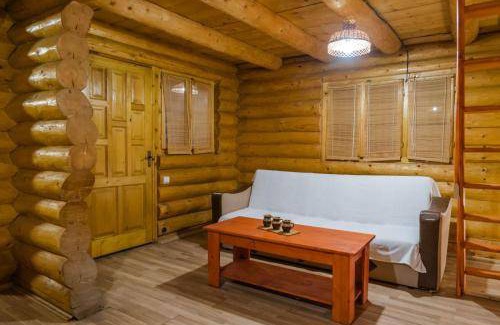 Sfantu Gheorghe House | 60 m² House ∙ 4 bedrooms ∙ 8 guests