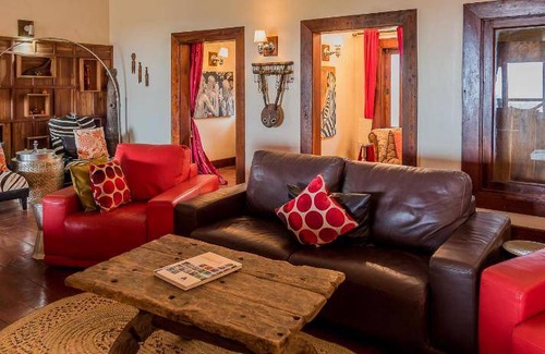 Lake Manyara National Park Cabin | 60 m² Lodge ∙ 3 guests