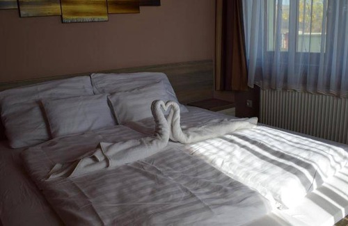 Demjen Apartment | 60 m² Serviced apartment ∙ 3 bedrooms ∙ 6 guests
