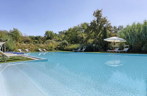 Lucca Villa | 600 m² Villa ∙ 10 bedrooms ∙ 20 guests
