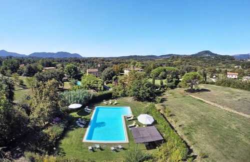 Lucca Villa | 600 m² Villa ∙ 10 bedrooms ∙ 20 guests