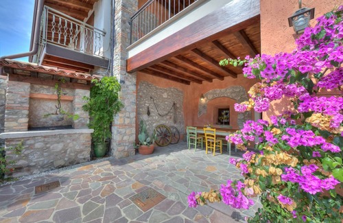 Polpenazze del Garda Apartment | 61 m² Apartment ∙ 1 bedroom ∙ 4 guests