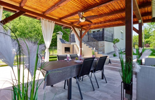 Kraljevec Sesvetski House | 61 m² House ∙ 2 bedrooms ∙ 4 guests