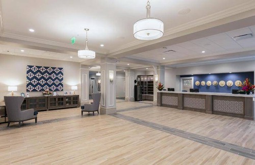 Pinecraft Hotel | 61 m² Hotel ∙ 127 guests
