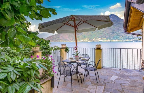 Calozzo House | 62 m² House ∙ 2 bedrooms ∙ 4 guests